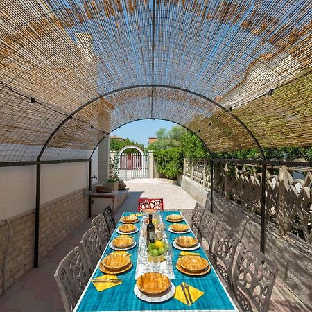 Villa Tina Maria By Barbarhouse San Pietro in Bevagna Exterior photo