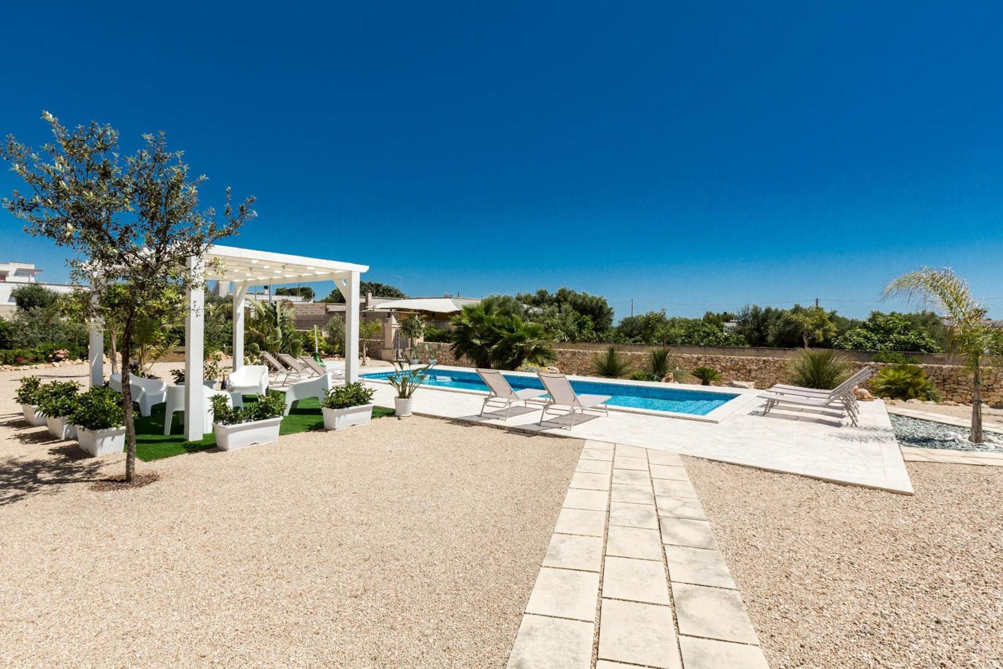 Villa Tina Maria By Barbarhouse San Pietro in Bevagna Exterior photo